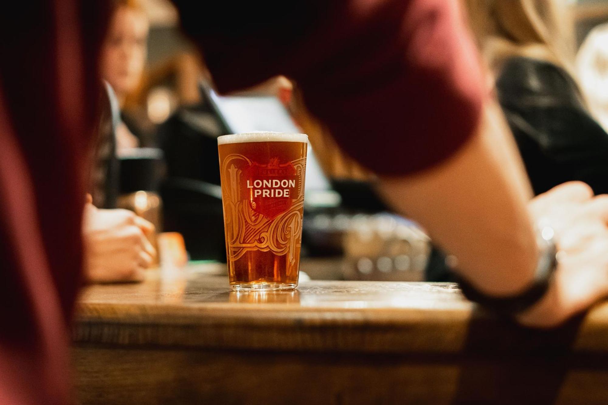 Albert Arms Esher Dış mekan fotoğraf